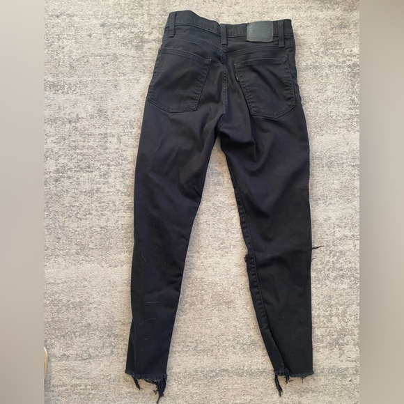 Levi Strauss Black Wedgie Skinny Jeans - Picture 3 of 3